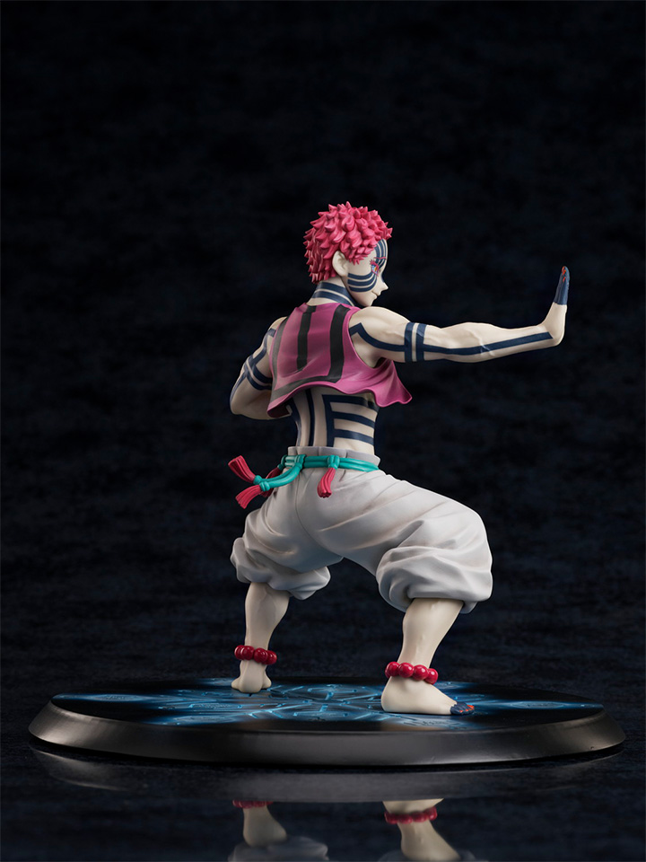 Demon Slayer Kimetsu no Yaiba Akaza 1/8 Scale Figure