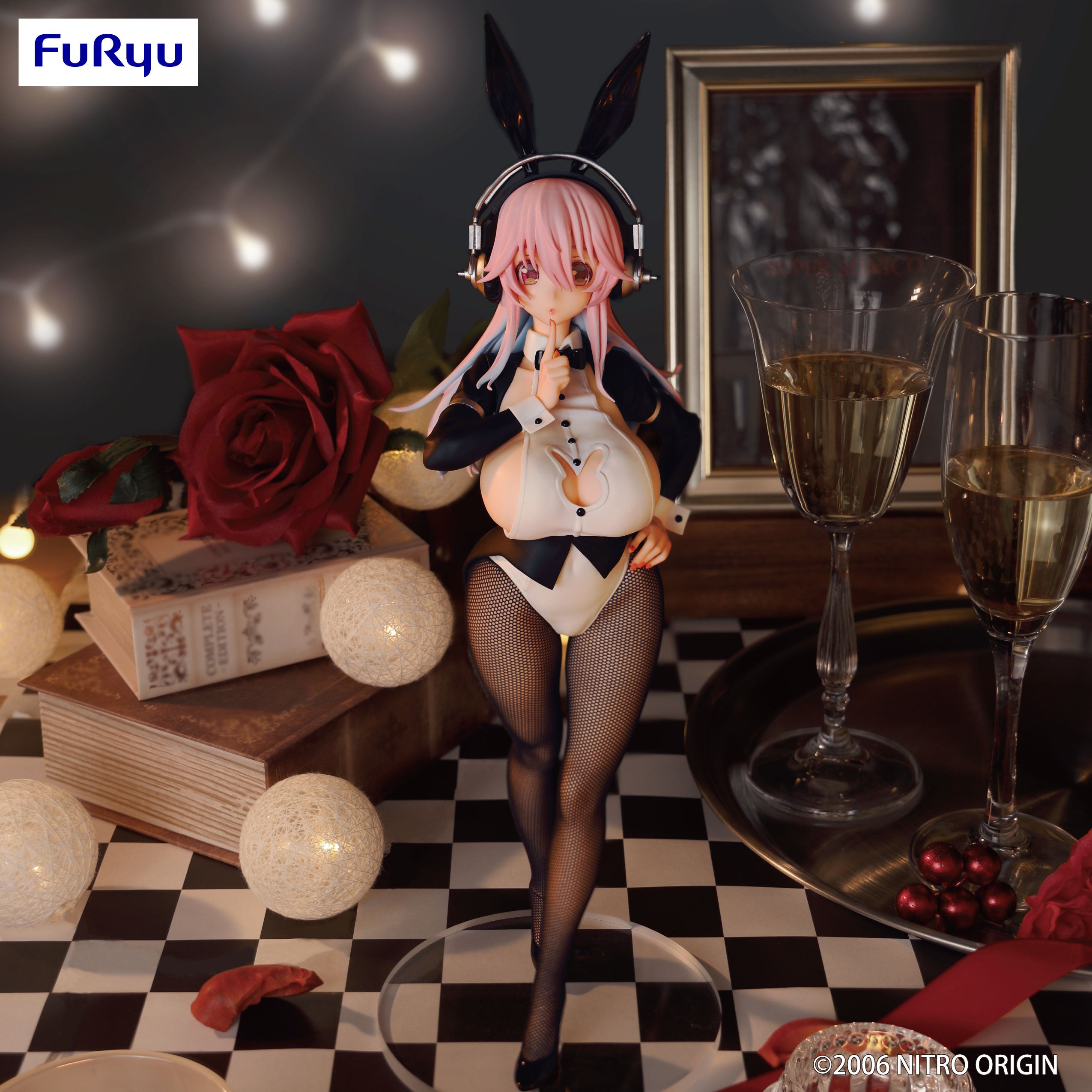 BiCute Bunnies Nitroplus - Super Sonico Tailcoat Ver. -