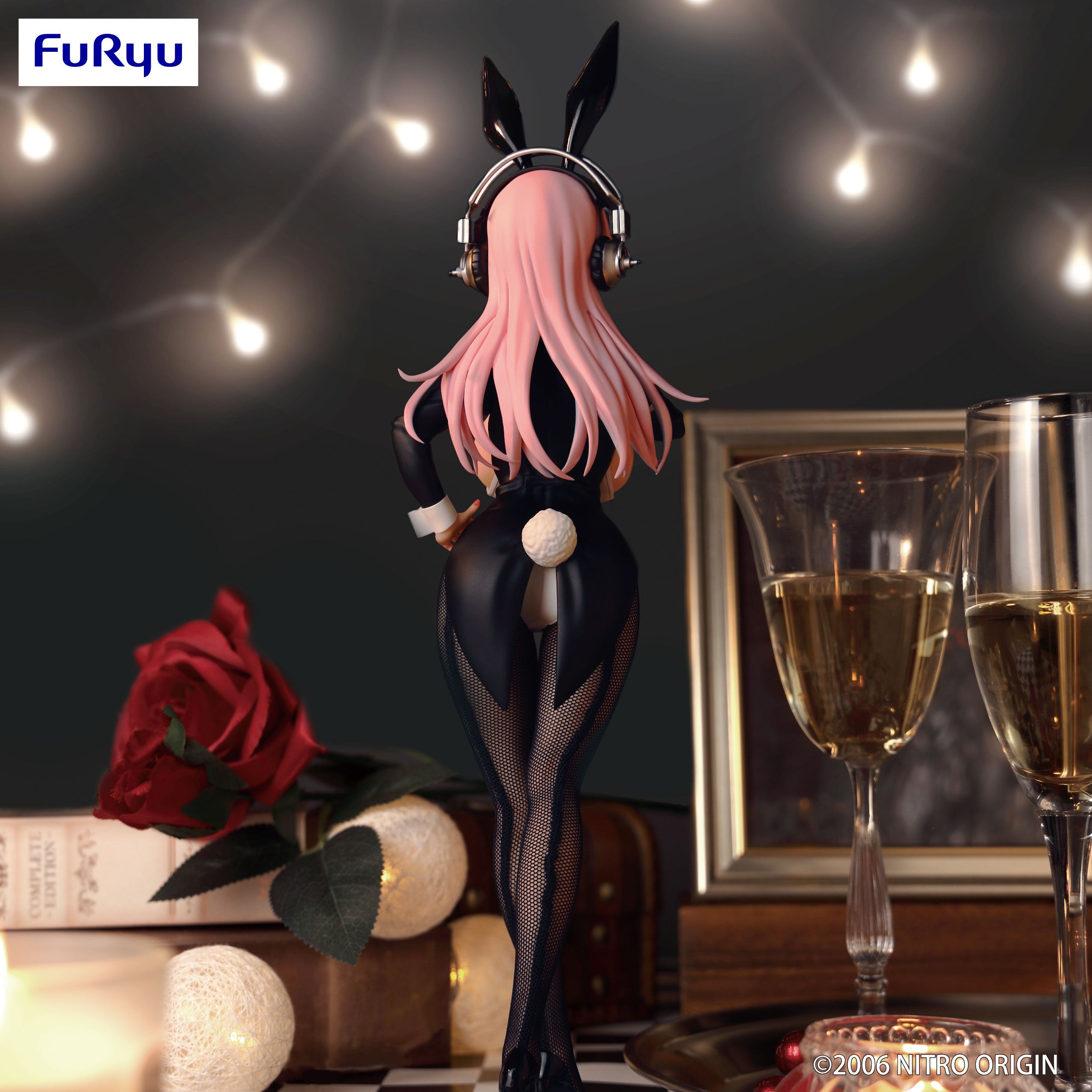 BiCute Bunnies Nitroplus - Super Sonico Tailcoat Ver. -
