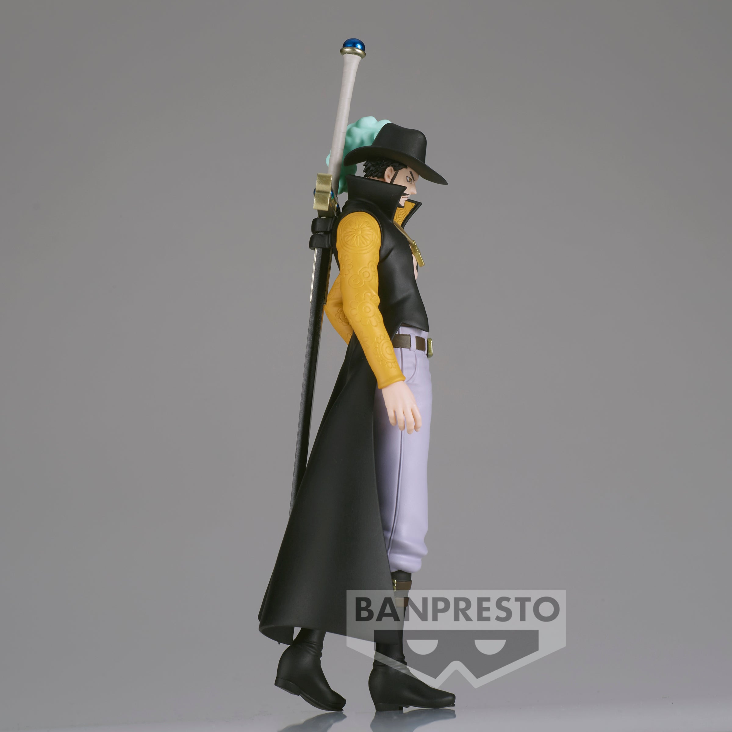 One Piece The Shukko - Dracule Mihawk -