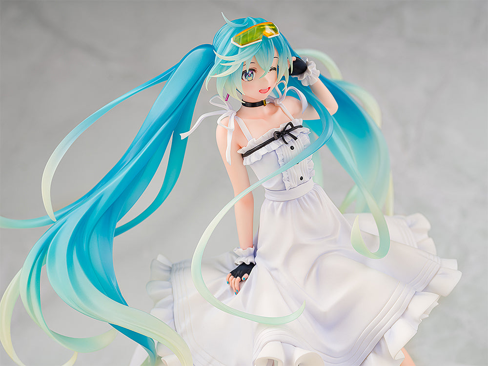 Racing Miku 2021: Vacation Style Ver.