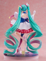 Creators Collection Figure Hatsune Miku: Rosuuri Ver.