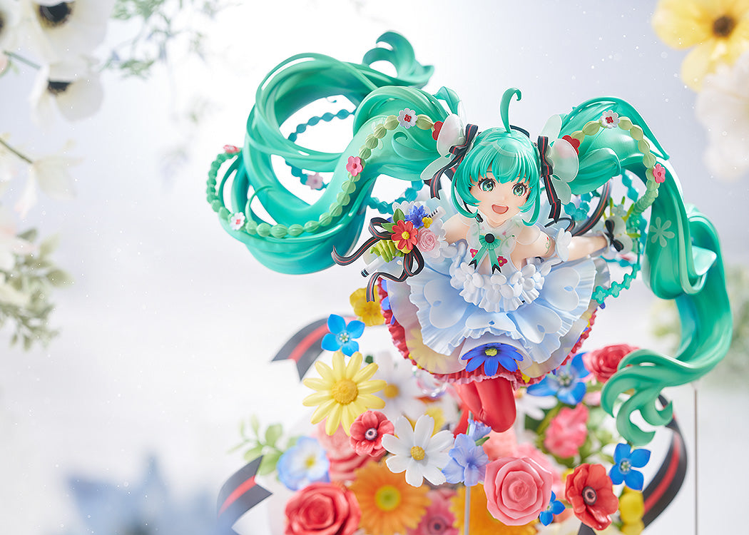 PRE ORDER Good Smile Company Hatsune Miku JAPAN LIVE TOUR 2025 ~BLOOMING~