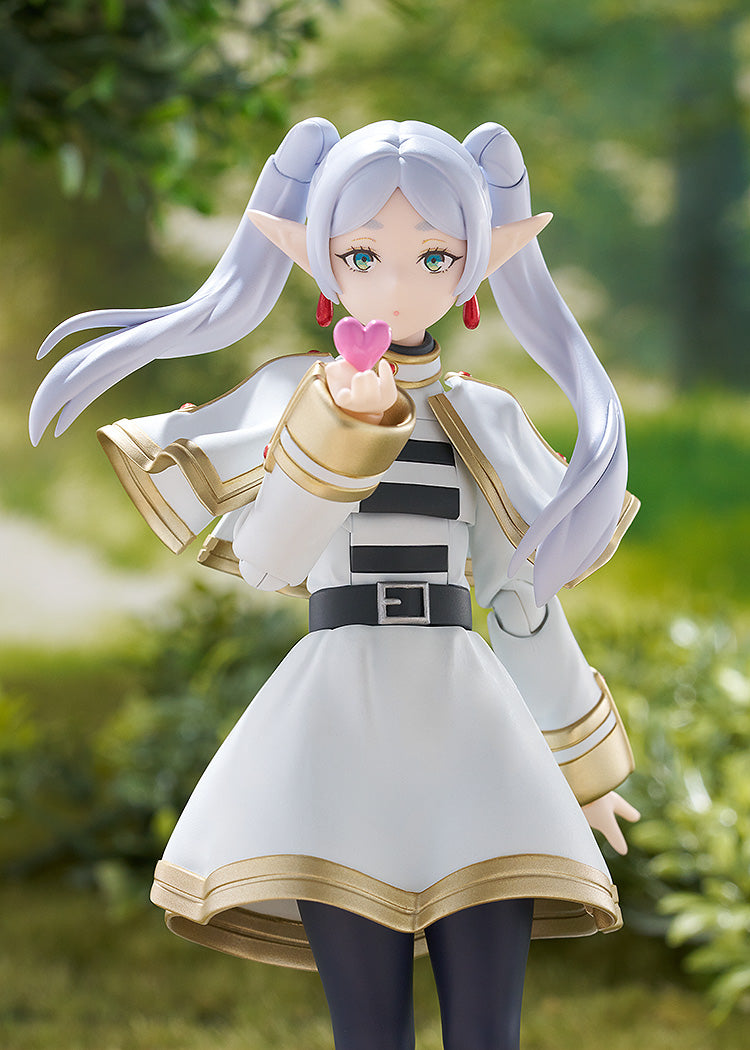 PRE ORDER figma Frieren DX
