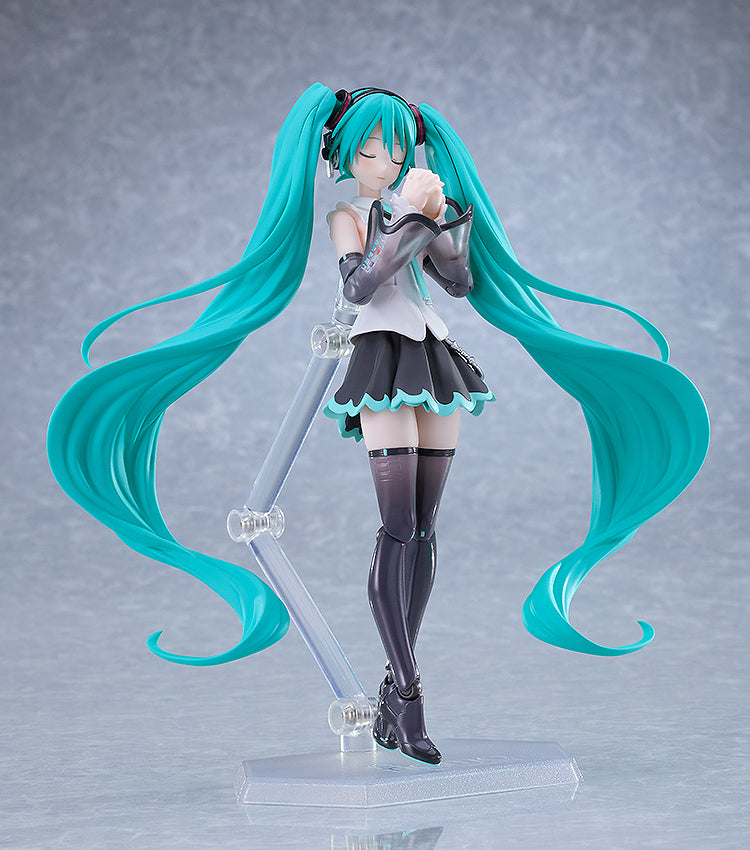 PRE ORDER figma Hatsune Miku NT