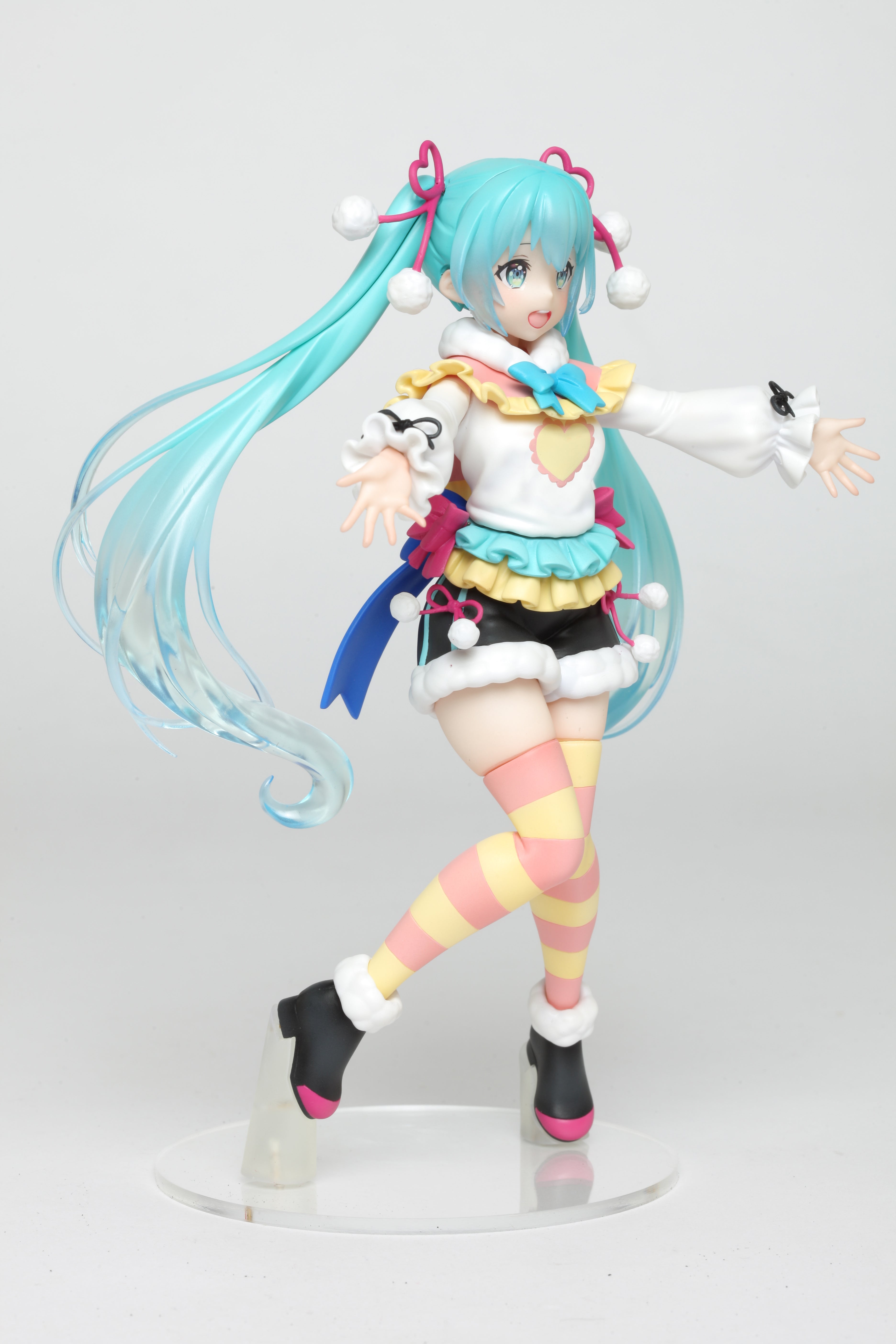 Vocaloid Hatsune Miku Figure - Winter Image Ver. -