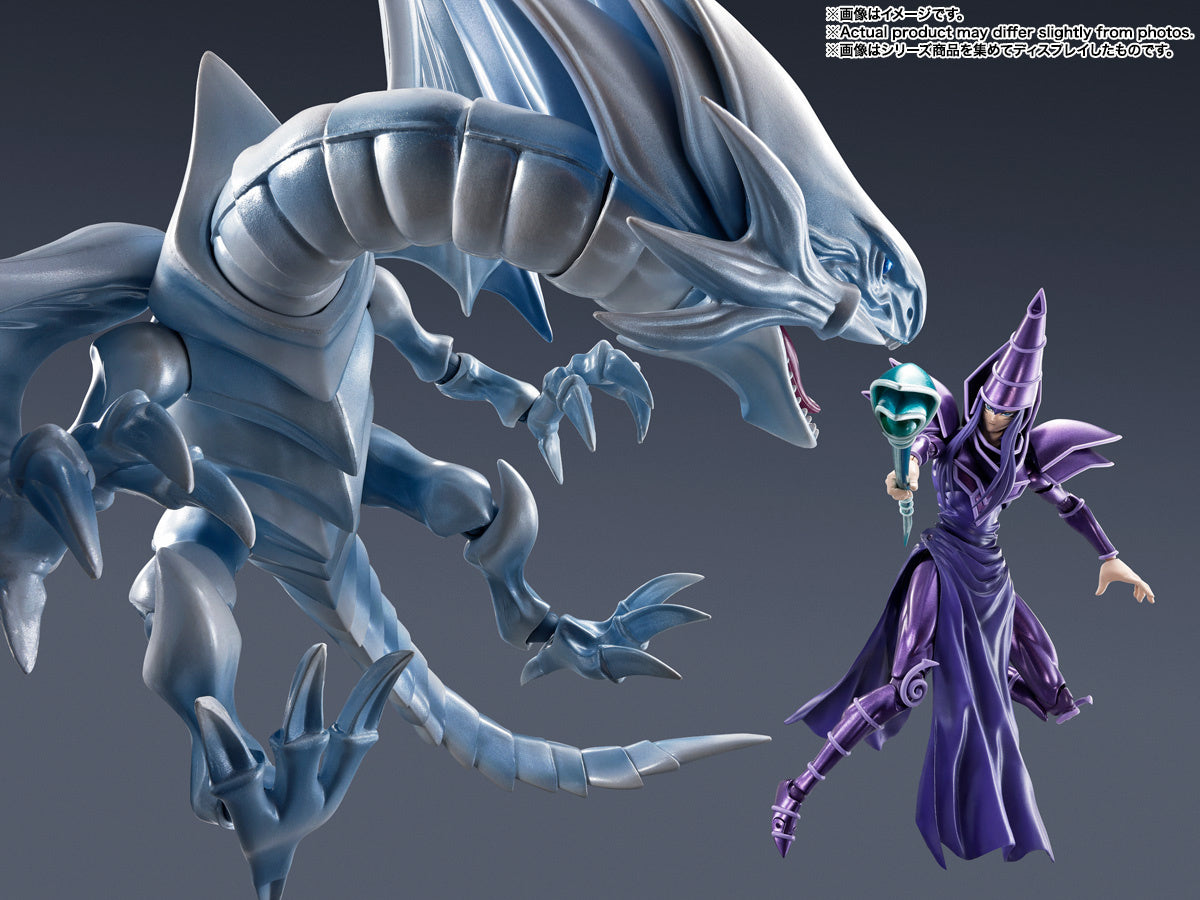 S.H.MonsterArts Dark Magician